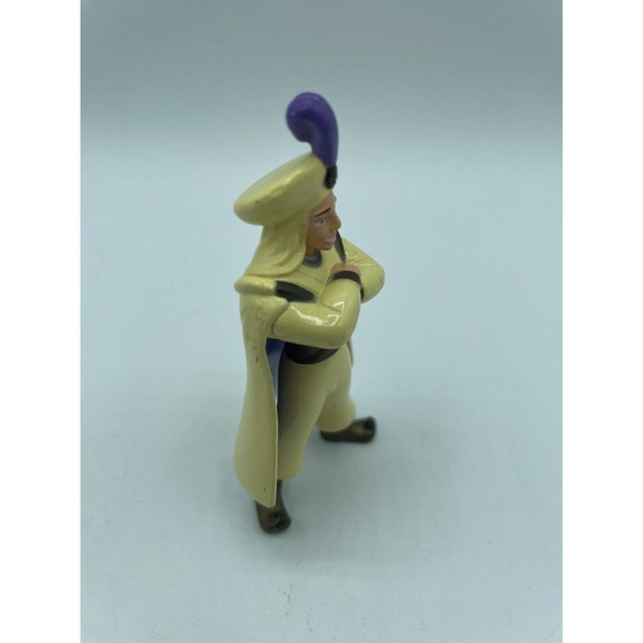 Aladdin Disney Cinderella’s Monorail Castle Prince Ali of Ababwa Figure Replacem - Picture 2 of 4